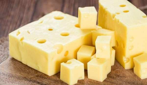 السعرات الحرارية في الجبنة
